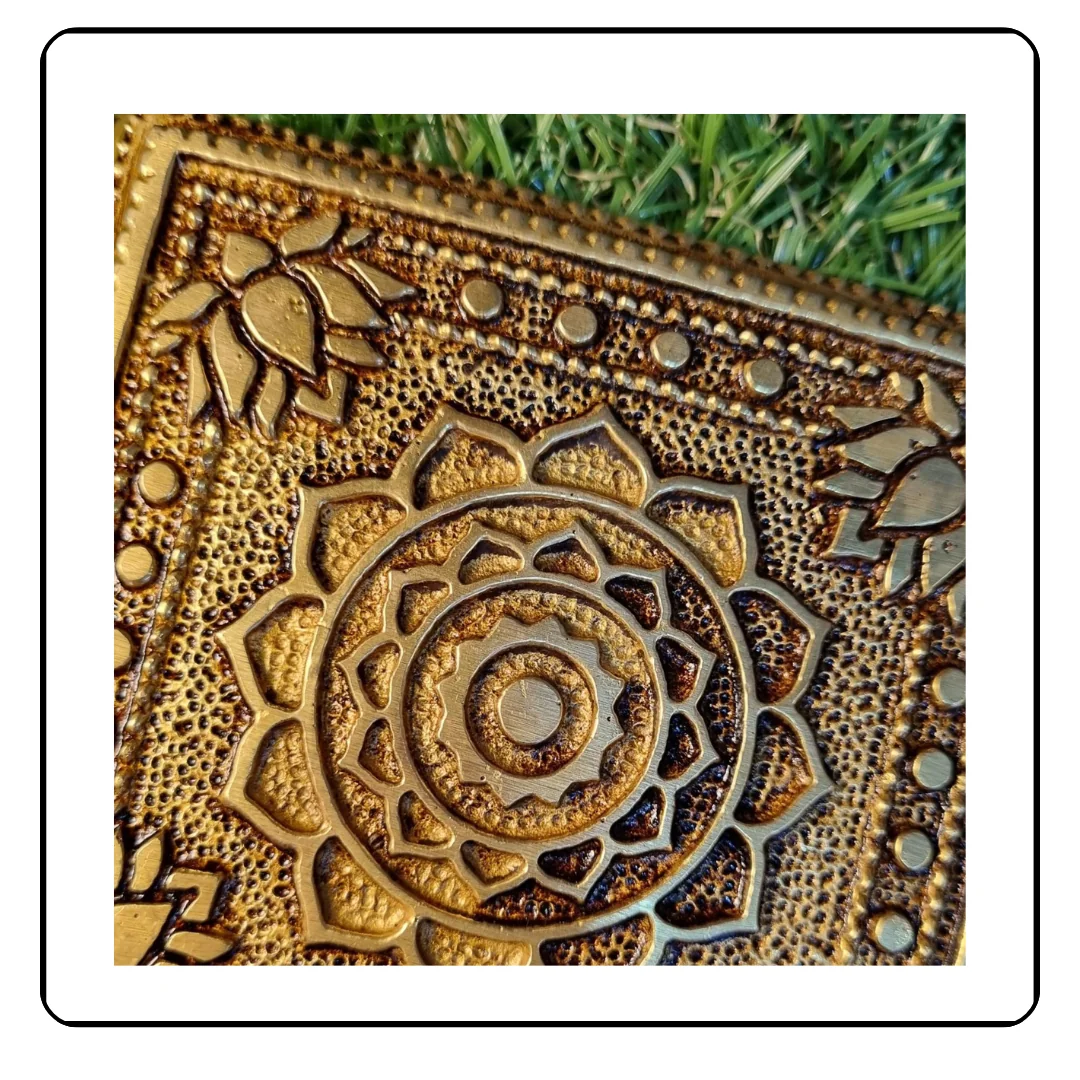 Top view of the brass table accent choki, displaying its flat and intricately designed surface, perfect for adding elegance to any setting